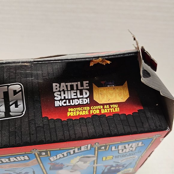 New NinjaBots Hilarious Battling Robots Blue Cobra & Trainer Head & Arms Explode - Picture 11 of 16